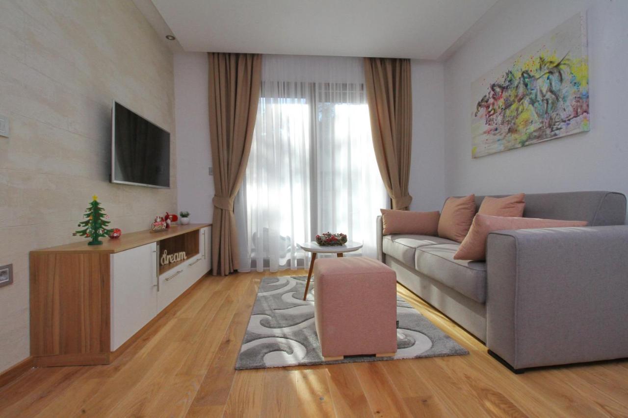 Time Out Lux Apartmani Zlatibor Esterno foto